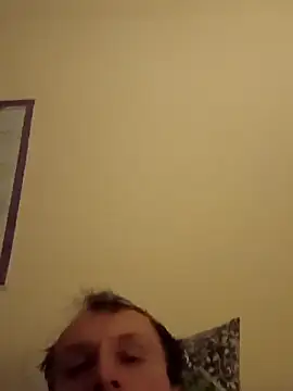 Snapshot of 2Pietro3 chatting on 13, 12, 2025 2Pietro3 online show from 13, 12, 2025