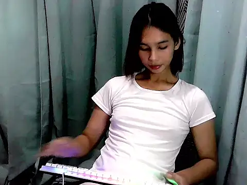 angelic christine online show from 20, 9, 2025