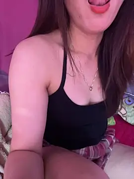 Moon pusy online show from 9, 11, 2025