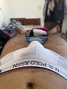 Snapshot of vikranthLong chatting on 20, 11, 2025 vikranthLong online show from 20, 11, 2025