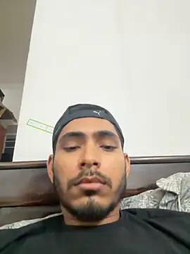 Snapshot of vikranthLong chatting on 6, 1, 2026 vikranthLong online show from 6, 1, 2026