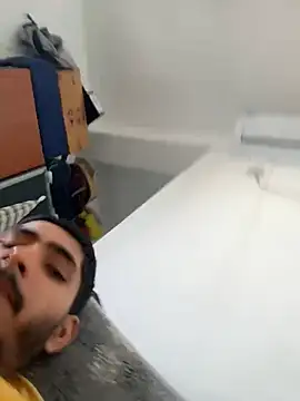 Snapshot of vikranthLong chatting on 2, 2, 2026 vikranthLong online show from 2, 2, 2026