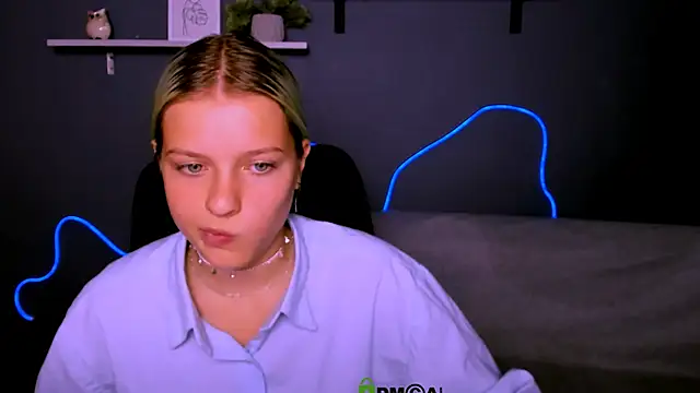 kaela spell  online show from 30, 9, 2025