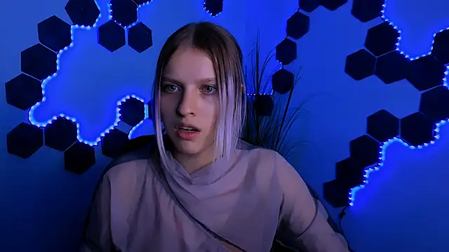 Snapshot of kaela_spell_ chatting on 15, 5, 2026 kaela spell online show from 15, 5, 2026
