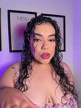 krisstenSantos online show from 29, 7, 2026