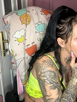 DIRTY PAISLEY X online show from 12, 11, 2025