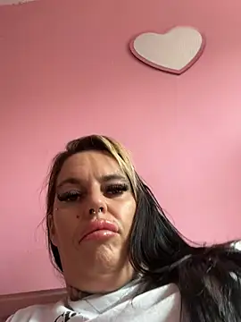 Snapshot of DIRTY_PAISLEY_X chatting on 18, 3, 2026 DIRTY PAISLEY X online show from 18, 3, 2026