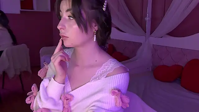 Snapshot of LilithLane chatting on 19, 1, 2026 LilithLane online show from 19, 1, 2026