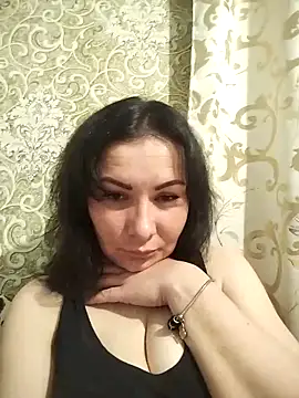 Snapshot of Mia24Blove chatting on 1, 4, 2026 Mia24Blove online show from 1, 4, 2026