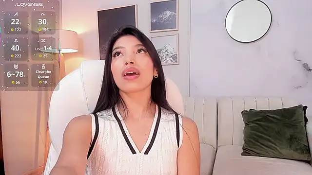 Tiffany Low online show from 15, 1, 2026