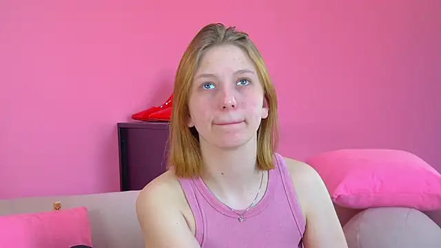 Snapshot of BeatriceBinoche chatting on 14, 3, 2026 BeatriceBinoche online show from 14, 3, 2026