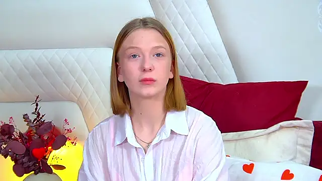 Snapshot of BeatriceBinoche chatting on 24, 3, 2026 BeatriceBinoche online show from 24, 3, 2026