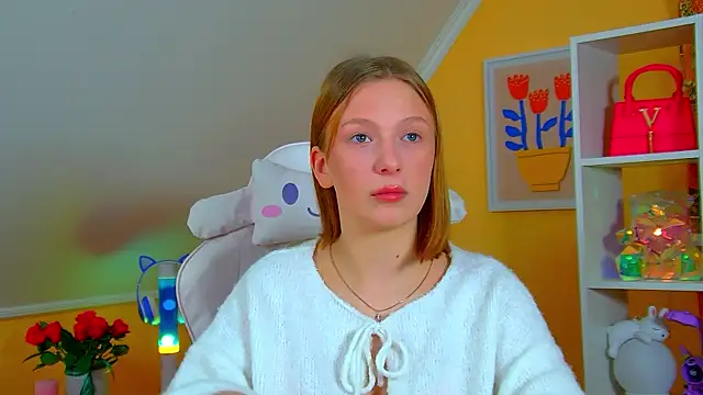 Snapshot of BeatriceBinoche chatting on 3, 4, 2026 BeatriceBinoche online show from 3, 4, 2026