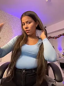 Snapshot of EMILIIA_RICHTER__ chatting on 25, 3, 2026 EMILIIA RICHTER online show from 25, 3, 2026