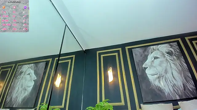 Snapshot of charlote_rossee chatting on 25, 10, 2025 charlote rossee online show from 25, 10, 2025