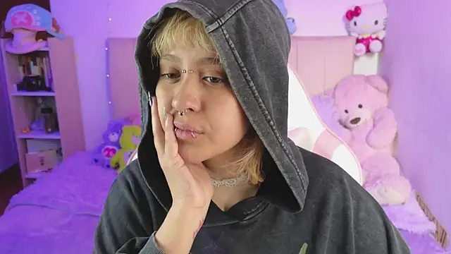 NekoWaifu online show from 15, 6, 2026