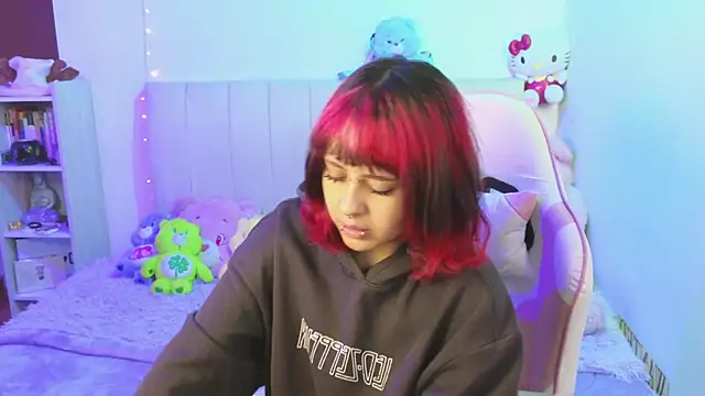 NekoWaifu online show from 18, 6, 2026