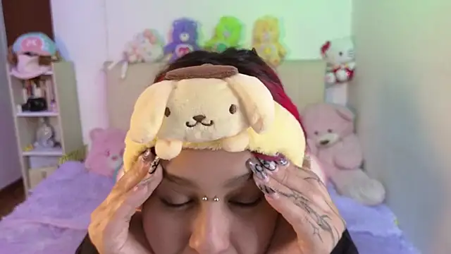 NekoWaifu online show from 20, 7, 2026