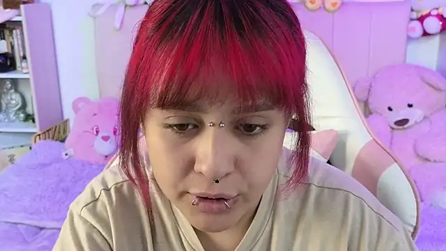 NekoWaifu online show from 21, 7, 2026