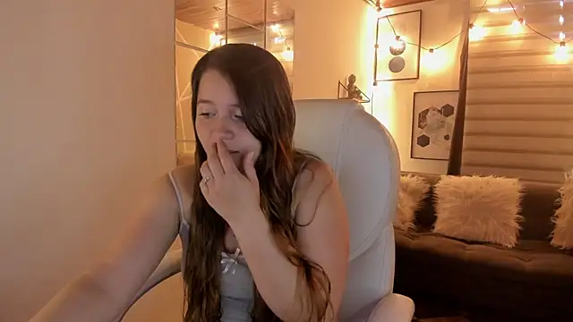 Snapshot of sophiee09_ chatting on 16, 10, 2025 sophiee09 online show from 16, 10, 2025