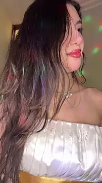 Snapshot of Emily-hottson chatting on 15, 2, 2026 Emily-hottson online show from 15, 2, 2026