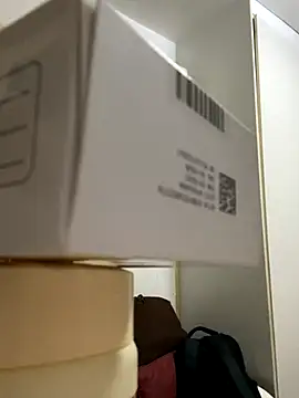 Snapshot of priscila_luv chatting on 14, 11, 2025 priscila luv online show from 14, 11, 2025