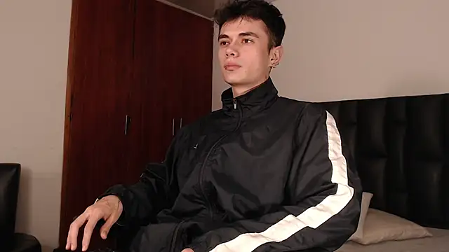 Snapshot of jaico_santos chatting on 5, 1, 2026 jaico santos online show from 5, 1, 2026