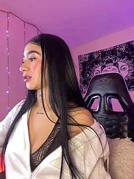 Snapshot of camila1_torres_ chatting on 15, 4, 2026 camila1 torres online show from 15, 4, 2026