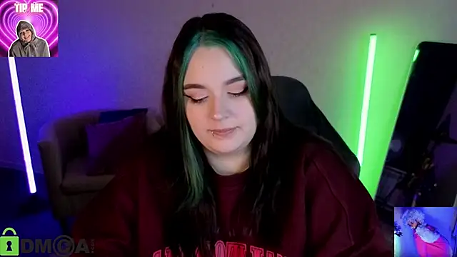 Mia R0ss online show from 7, 3, 2026