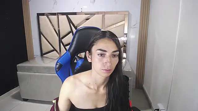 Maily a  online show from 22, 11, 2025