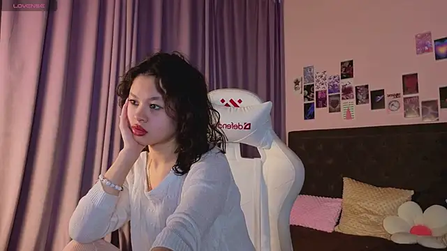 Snapshot of moco_choco chatting on 16, 4, 2026 moco choco online show from 16, 4, 2026