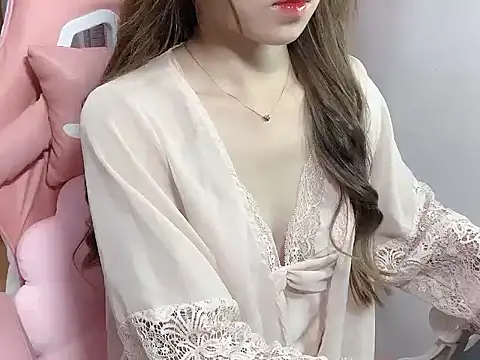 Snapshot of _Payna_ chatting on 6, 11, 2025 Payna online show from 6, 11, 2025