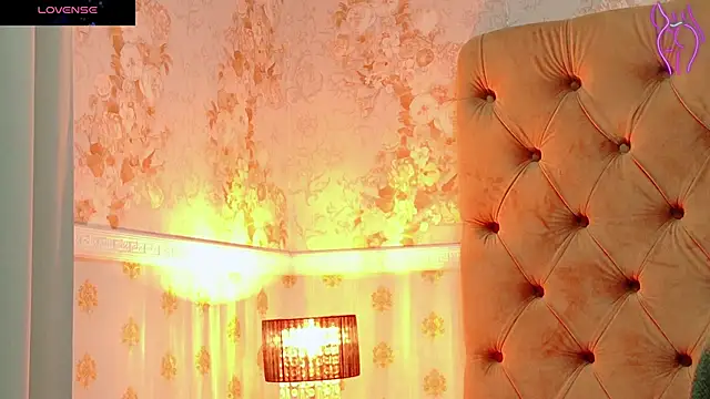 Snapshot of CoraVex chatting on 31, 10, 2025 CoraVex online show from 31, 10, 2025