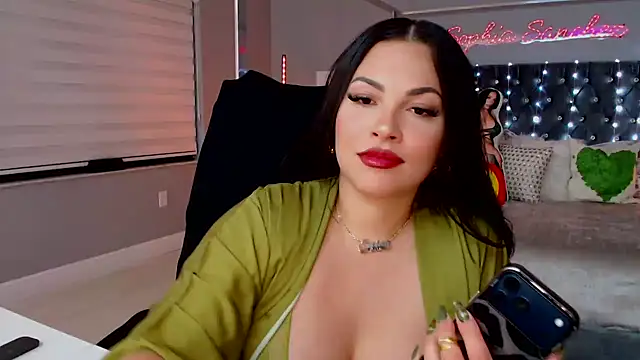 Snapshot of theofficialsophiasanchez chatting on 13, 3, 2026 theofficialsophiasanchez online show from 13, 3, 2026