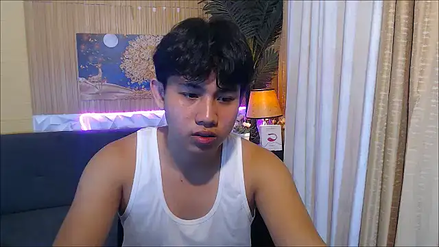 Snapshot of charliebighead chatting on 18, 1, 2026 charliebighead online show from 18, 1, 2026