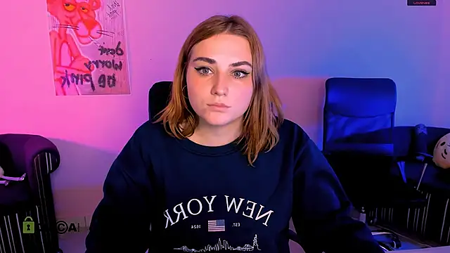 casey meow  online show from 5, 12, 2025