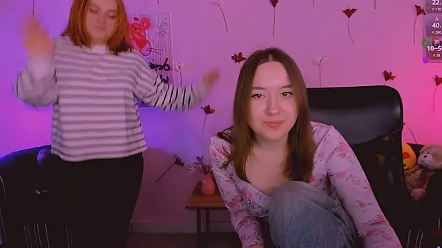 casey meow  online show from 25, 3, 2026