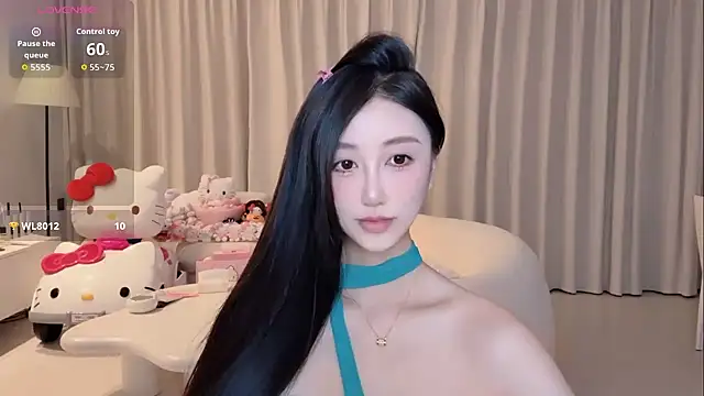 Snapshot of Melody-11 chatting on 2, 11, 2025 Melody-11 online show from 2, 11, 2025