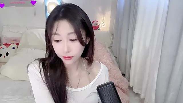 Snapshot of ai-ai-mi chatting on 8, 3, 2026 ai-ai-mi online show from 8, 3, 2026