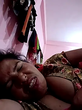 Hott locky online show from 26, 11, 2025