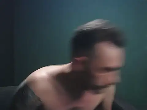 guesswhatbitch online show from 24, 9, 2025