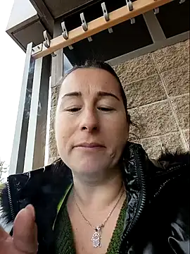 bichota85 online show from 20, 11, 2025