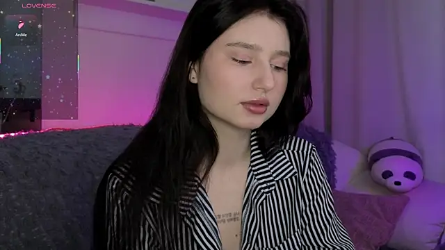 Snapshot of _Lua__ chatting on 6, 4, 2026 Lua online show from 6, 4, 2026