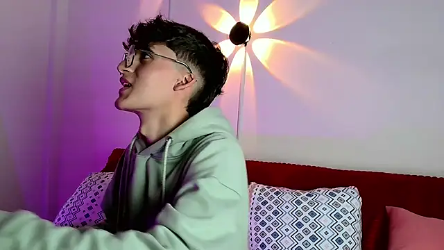 bellmontneon online show from 6, 10, 2025