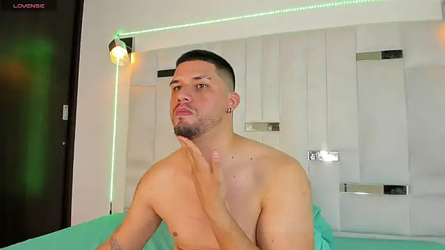 Snapshot of Jacob19_ chatting on 5, 10, 2025 Jacob19  online show from 5, 10, 2025