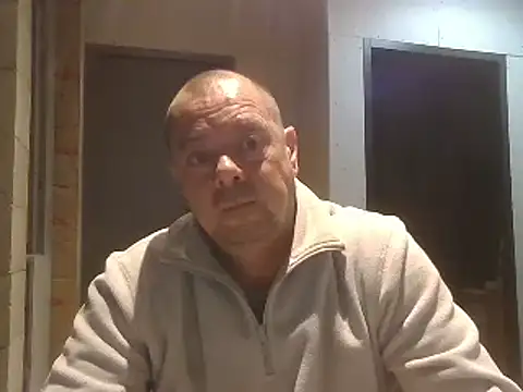 hugoboys4576 online show from 5, 11, 2025