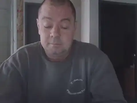 hugoboys4576 online show from 28, 11, 2025