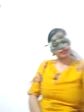 Snapshot of ms-naina chatting on 19, 4, 2026 ms-naina online show from 19, 4, 2026