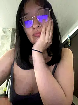 Scarlett Millerw online show from 14, 11, 2025