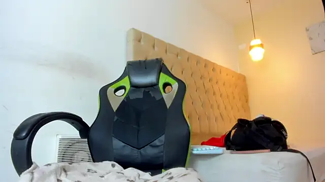 Naomis 35 online show from 30, 11, 2025